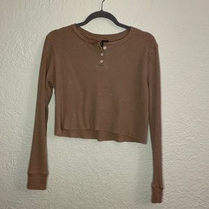 Long sleeve cropped thermal top